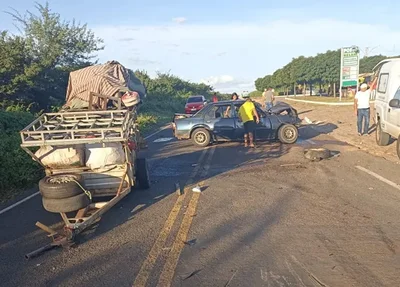 Colisão entre carros deixa dois mortos em Belém do Piauí