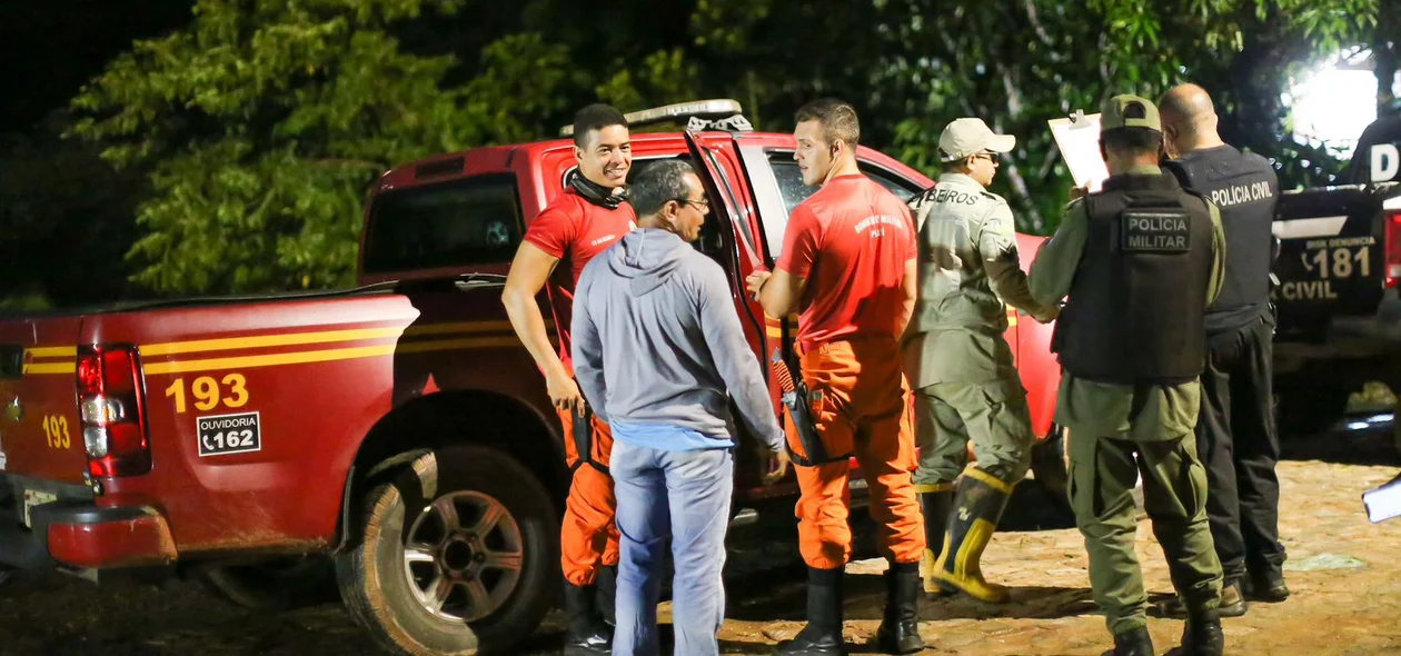 Corpo de Bombeiros no local da ocorrência