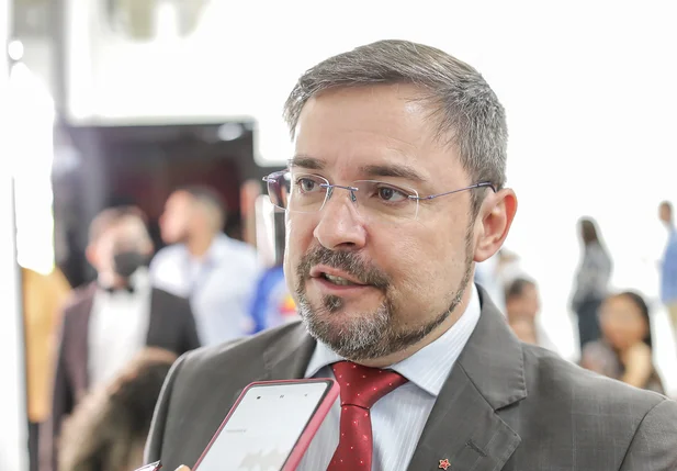 Deputado estadual Fábio Novo