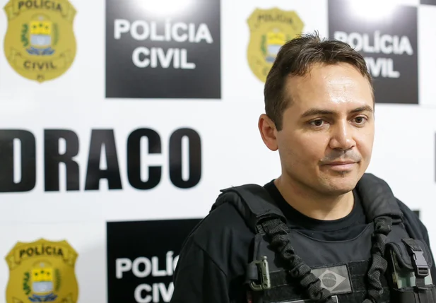 Diretor do Draco, delegado Charles Pessoa