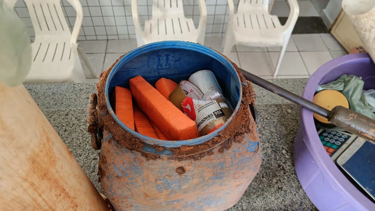 Droga estava enterrada