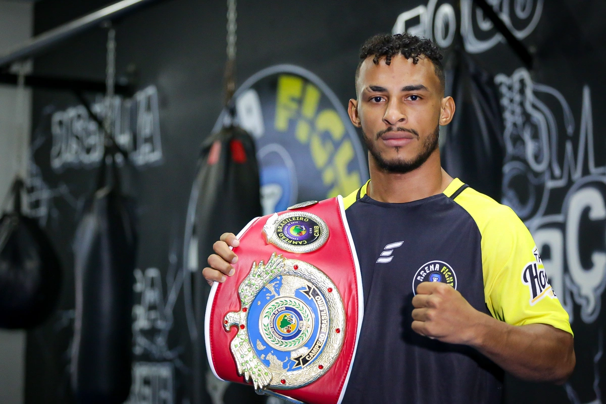 Eduardo Gomes, Campeão Brasileiro de boxe na modalidade super pena