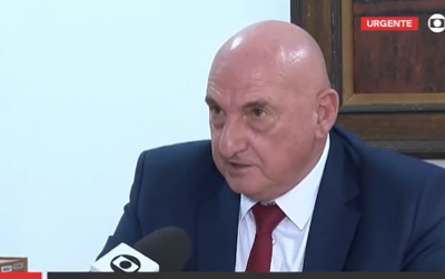 Gonçalves Dias falta à sessão na Câmara, mas dá entrevista à Globo
