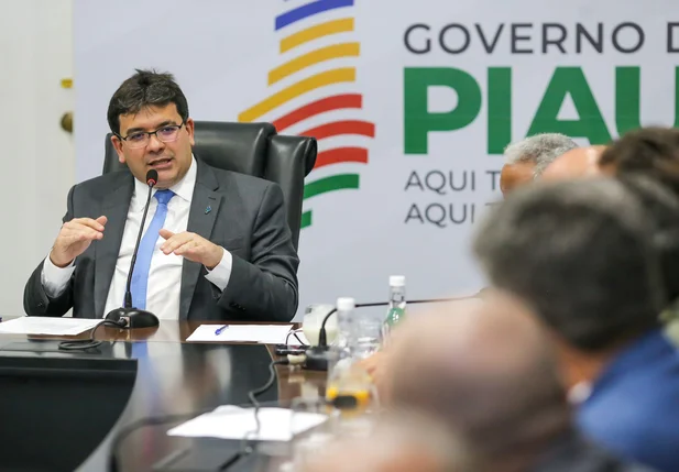Governador Rafael Fonteles durante encontro com o a Federação Piauiense