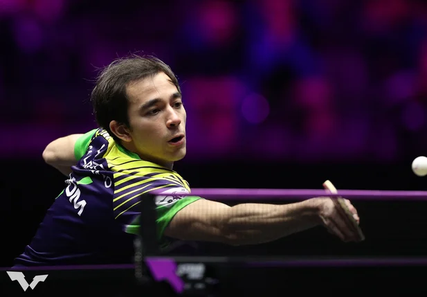 Hugo Calderano é eliminado para Ma Long nas quartas de final do WTT Champions