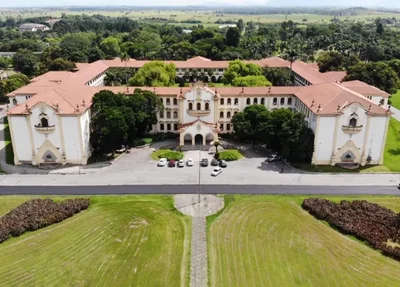 Instituto de Química, da UFRRJ, localizada em Seropédica, na Baixada Fluminense