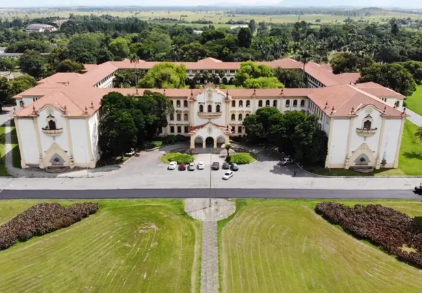 Instituto de Química, da UFRRJ, localizada em Seropédica, na Baixada Fluminense