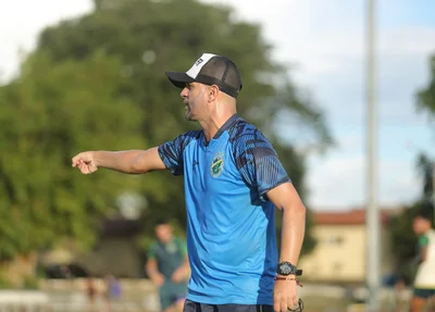 Jerson Testoni, técnico do Altos