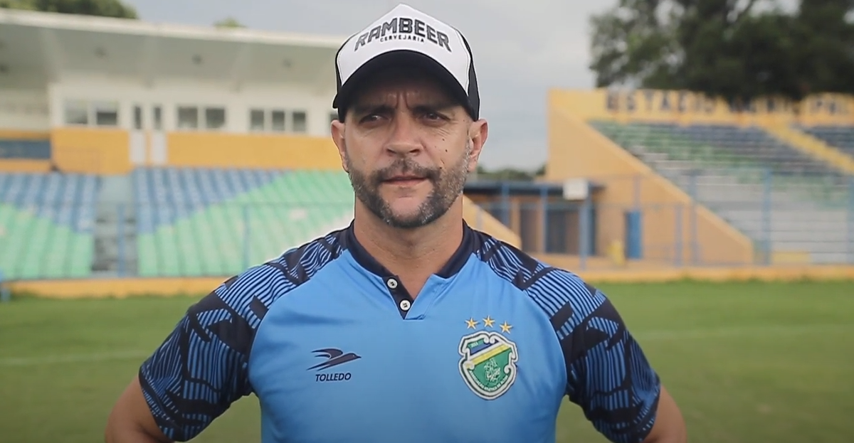 Jerson Testoni, técnico do Altos