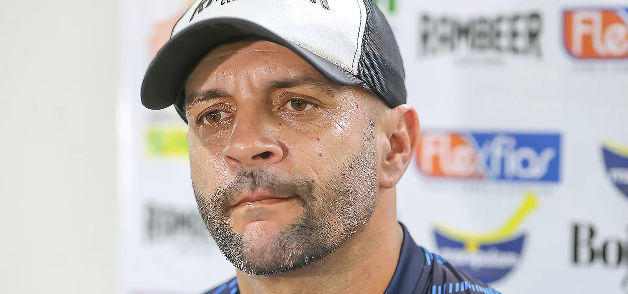 Jerson Testoni, técnico do Altos