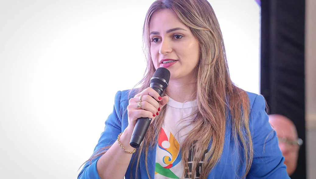 Josiane Campelo, secretária de esportes