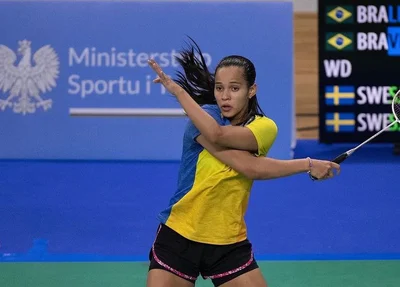 Juliana Vieira em competição de Badminton