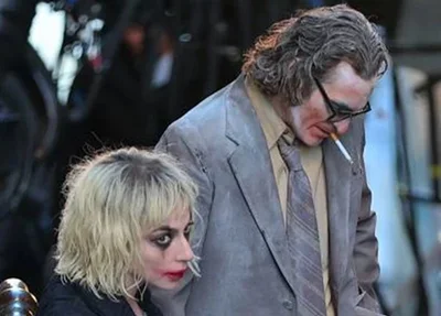 Lady Gaga e Joaquin Phoenix durante gravações de Coringa 2