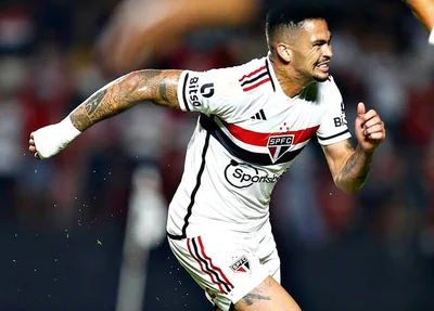 Luciano, atacante do São Paulo