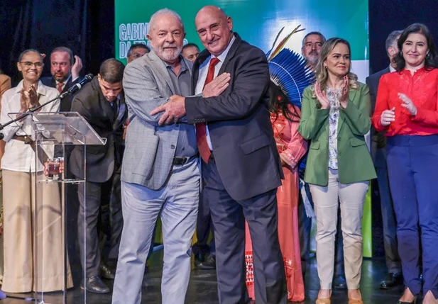 Lula e chefe do GSI, Gonçalves Dias