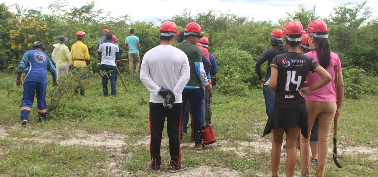 Mais instruções do Curso de Capacitação em Combate a Incêndios Florestais