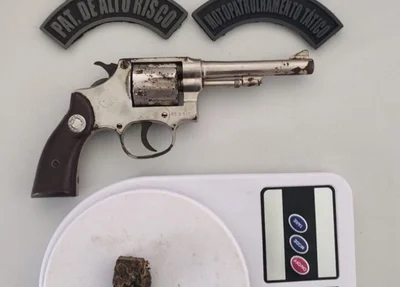 Material apreendido com o acusado de ameaça em Valença do Piauí