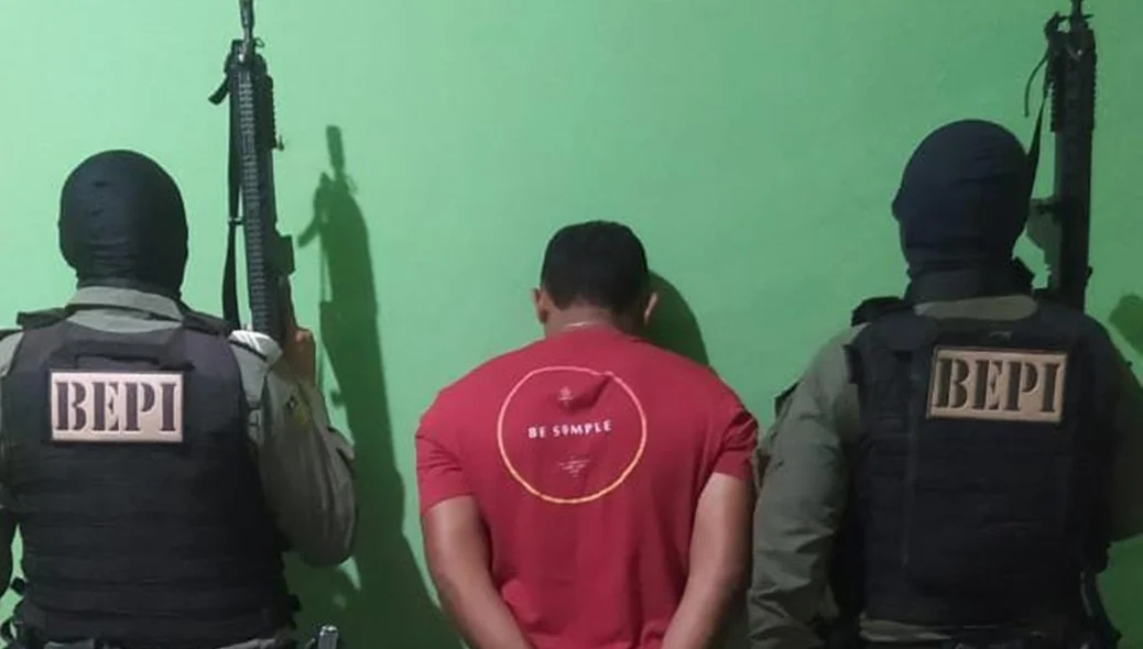 Momento da prisão do Lúcio Batista Fialho