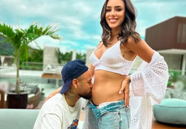 Neymar e namorada confirmam que serão papais