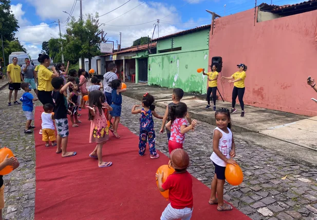 O “Domingo de Lazer” é um projeto itinerante realizado pela SEMEL, que visa proporcionar manhãs de lazer para a população da capital