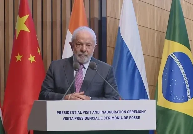 O presidente Lula durante discurso no primeiro dia da viagem à China
