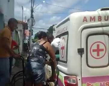 Pacientes saem de ambulância pela janela em São João do Arraial