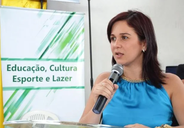 Prefeita Débora Renata