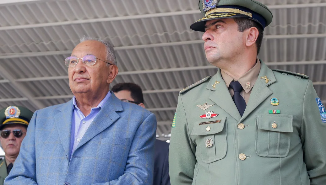 Prefeito de Teresina Dr. Pessoa e o comandante-geral da PM-PI Scheiwann Lopes