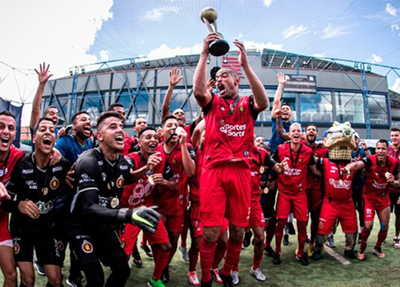 Resenha leva o título da Copa dos Campeões