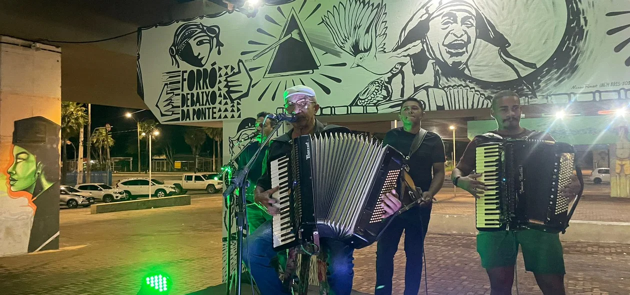 Romeu Bravo do Forró no Forró Debaixo da Ponte