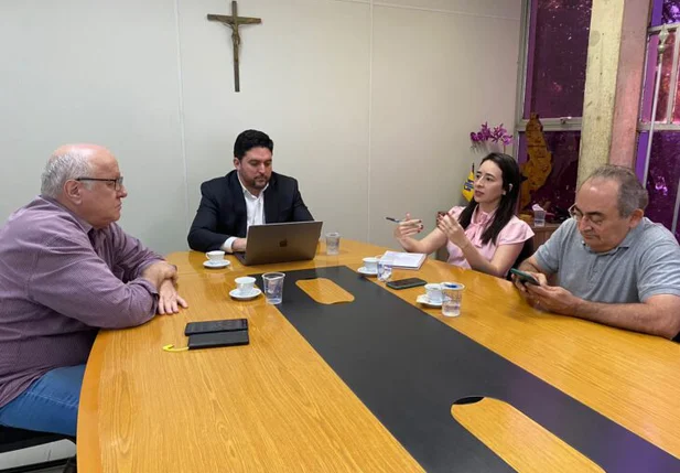 Sead vai elaborar plano diretor para revitalização do Centro Administrativo