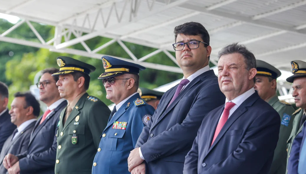 Secretário de Segurança Chico Lucas, presidente do TJ-PI Hilo de Almeida e comandante do CBMEPI José Arimatéia Rêgo