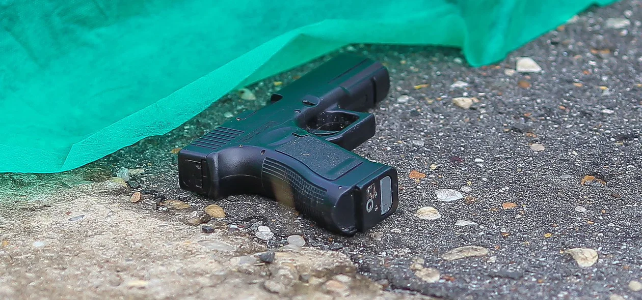 Simulacro usado pelo bandido