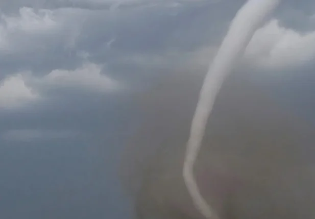 Tornado no estado de Missouri nos Estados Unidos