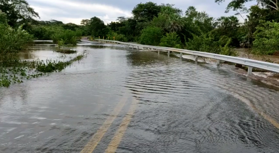 Trecho da BR 222 interditado