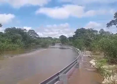Trecho interditado da BR 222