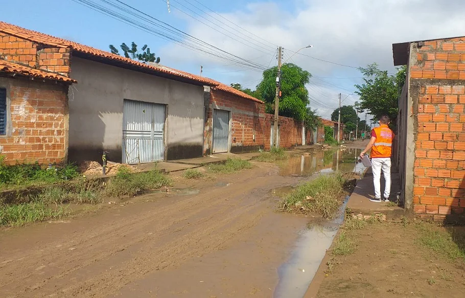 Visita realizada da Defesa Civil após as chuvas na zona norte de Teresina