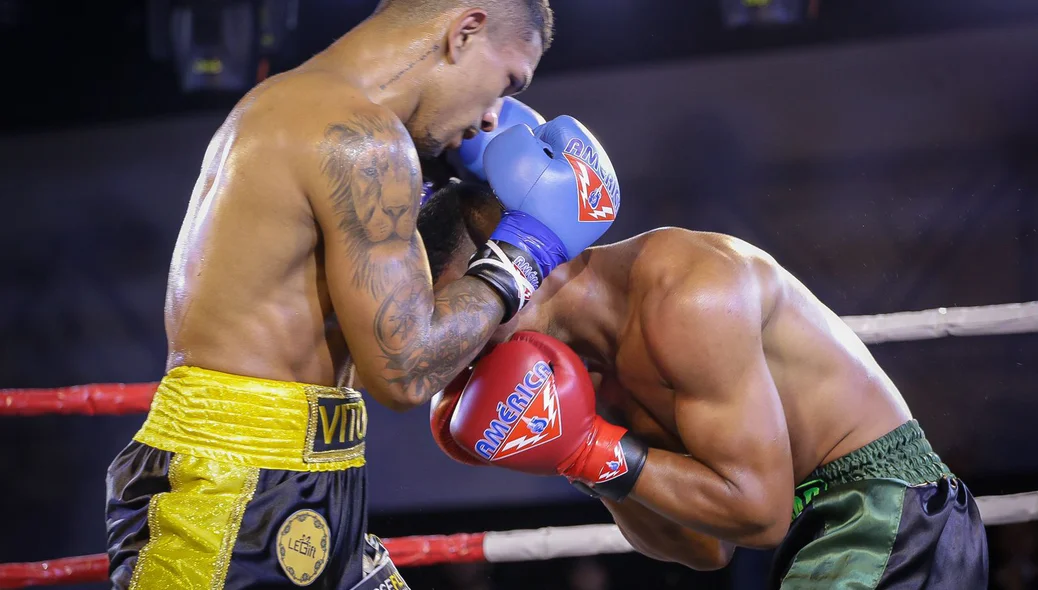 Vitor Richer e Erasmo Carlos duelaram no ringue