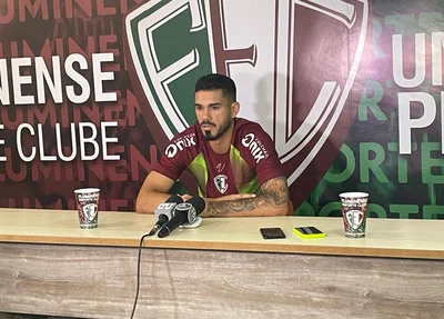 Weverton, zagueiro do Fluminense-PI