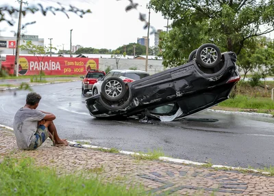 Acidente aconteceu na tarde desta terça-feira