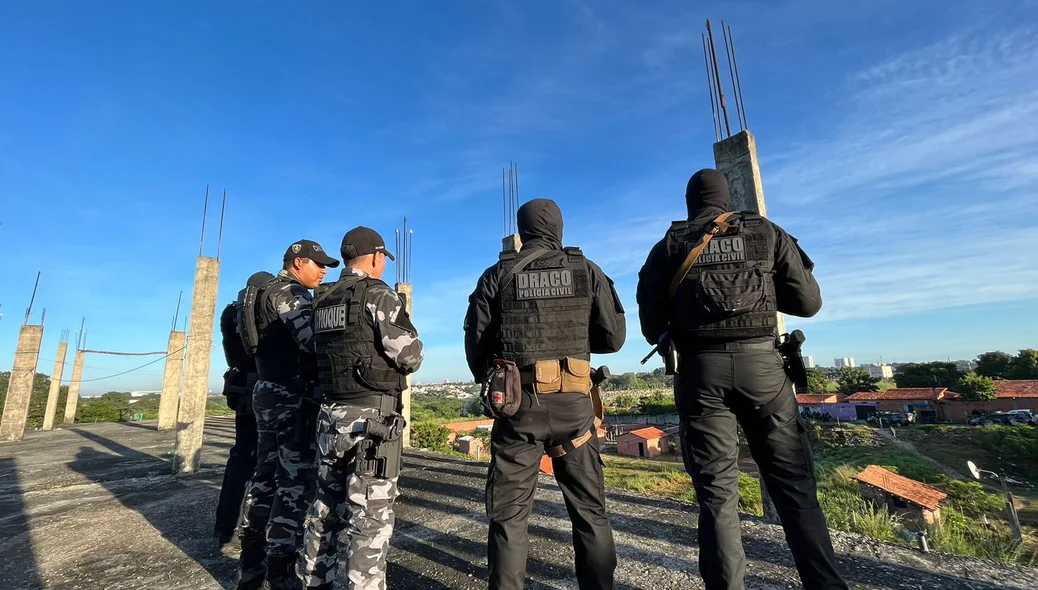 Agentes em operação