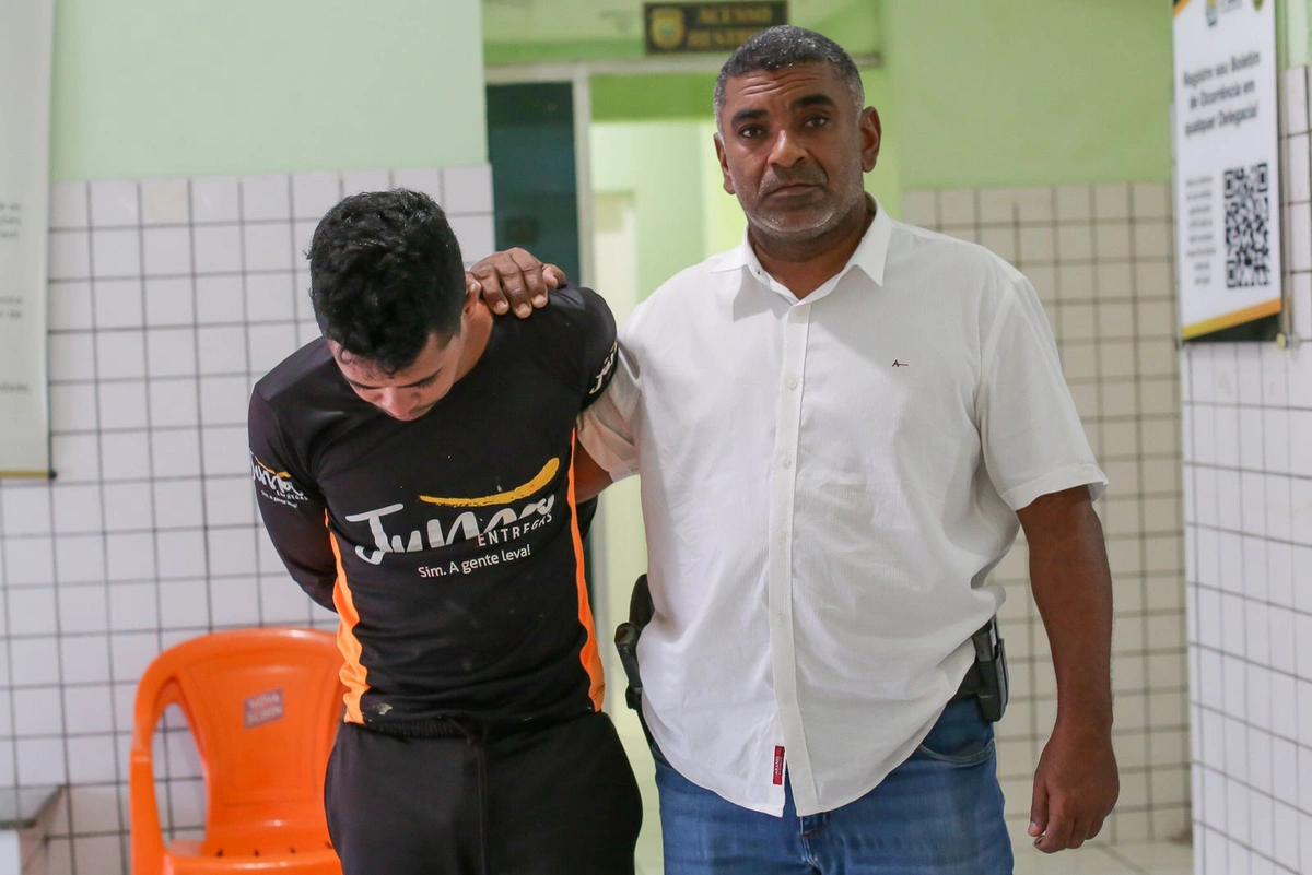 Alvo do Greco, Felipe de Araújo Rodrigues foi preso pelo 12º DP