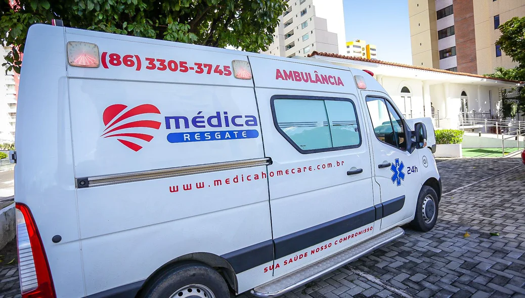 Ambulância da ESALPI