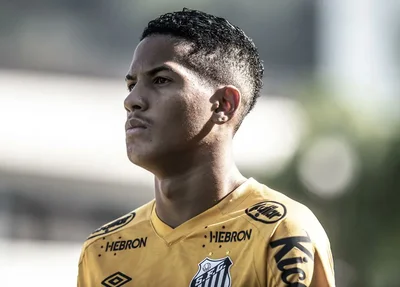 Ângelo, atacante do Santos