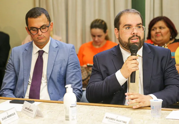 Ari Ricardo e Ricardo Martins