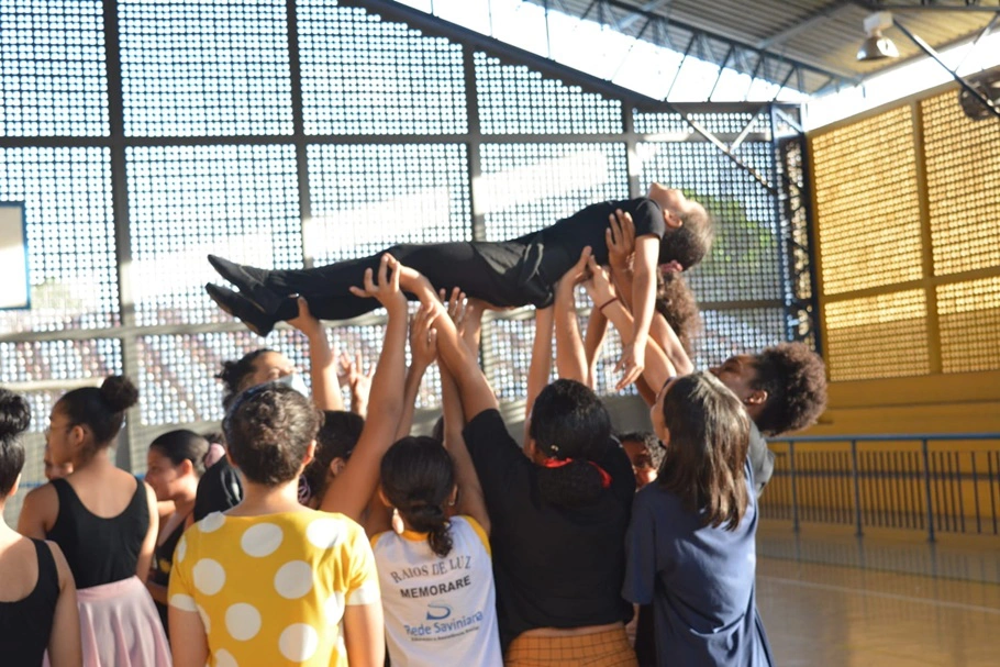 Balé da Cidade realiza oficinas gratuitas para projetos sociais em Teresina