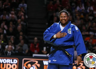 Beatriz Souza conquista medalha de bronze na categoria acima de 78kg