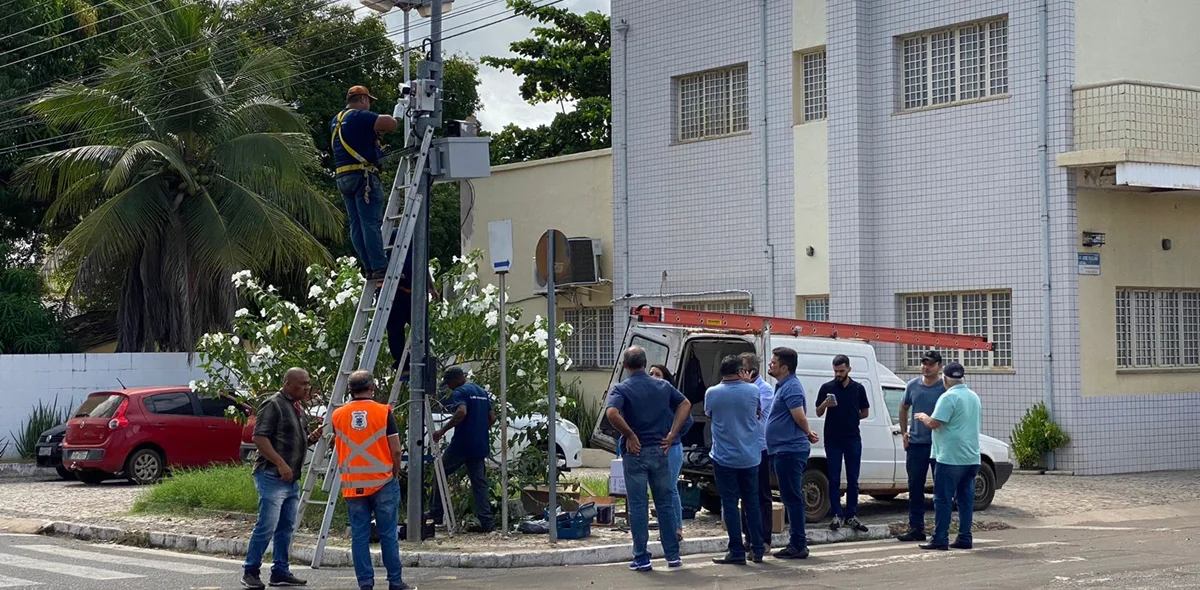 Câmeras são instaladas nas vias do munícipio