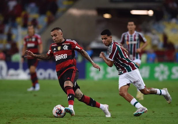 Clássico Fla-Flu agitará a noite desta terça-feira (16)