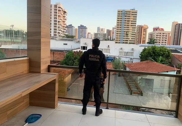 Cumprimento de mandados na Operação Revalida em Teresina